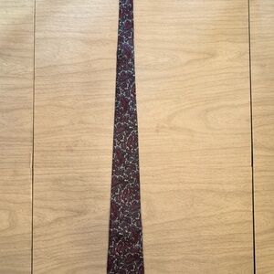 Christian Dior Men’s Necktie, 100% Silk.